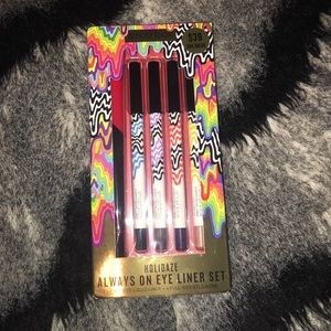 Smash box eyeliner set